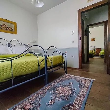 مزرعة للإقامة Samsara Villa del Monte (Pesaro and Urbino)